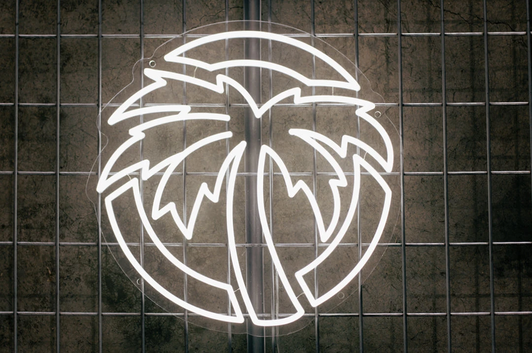 18" ICON LED WALL SIGN 1 18" ICON LED WALL SIGN